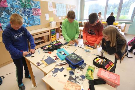 DELAVNICE NA OŠ RAKEK 17 FOTO LJUBO VUKELIČ